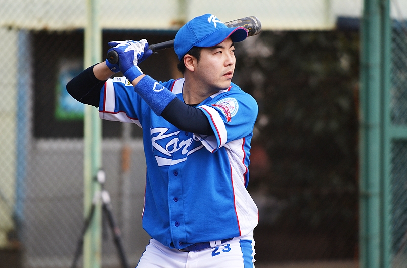 2回のあわやホームランかと思われた弾丸ライナーで日本を恐怖に陥れた8番打者のユン・ソンヨプ捕手（KOREANS）
