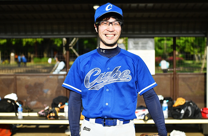 試合MVPに選出され、笑顔を見せるＣＵＢＥの金子 隆(18)