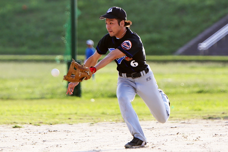 好守でチームを盛り上げたケンズの三塁手・髙山 和城(6)
